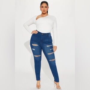 Back It Up Ripped Booty Lifting Stretch Skinny Jeans Dark Wash
